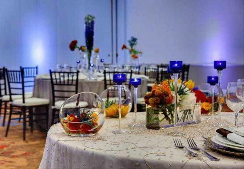 Courtyard Atlanta Decatur Downtown/Emory Hotel Bagian luar foto